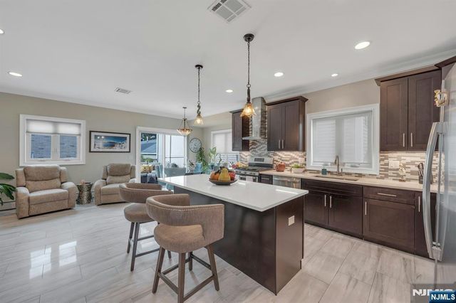 440 Morningside Avenue B, Fairview, NJ 07022