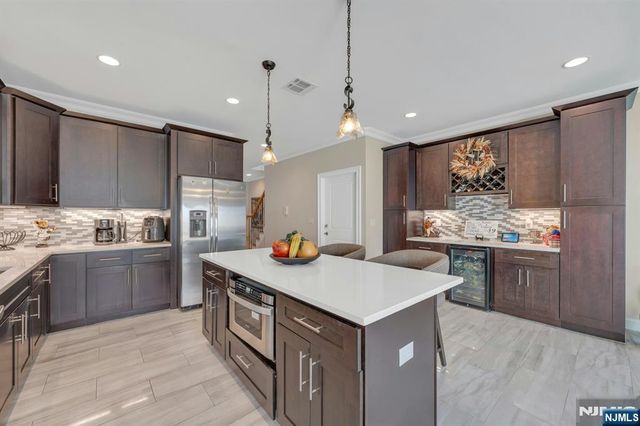 440 Morningside Avenue B, Fairview, NJ 07022