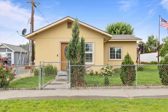 910 N 5th Ave, Pasco, WA 99301