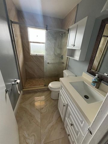 440 SE 2nd Avenue 21, Deerfield Beach, FL 33441