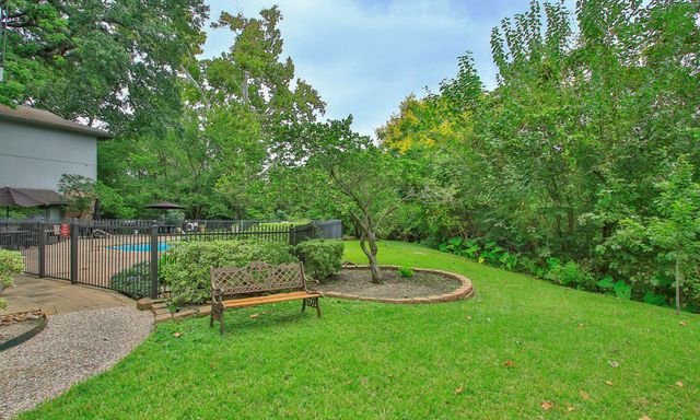 6663 Bayou Glen Road, Houston, TX 77057