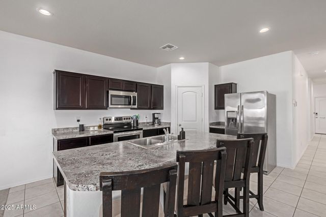 4988 E LIVING STONE Way, San Tan Valley, AZ 85143