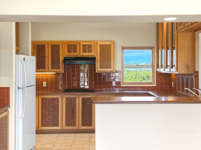 1331 Sierra Azul B, Santa Fe, NM 87507