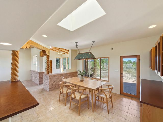1331 Sierra Azul B, Santa Fe, NM 87507