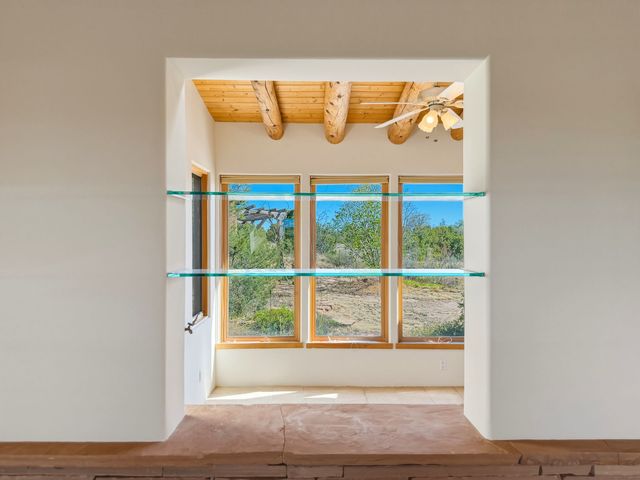 1331 Sierra Azul B, Santa Fe, NM 87507