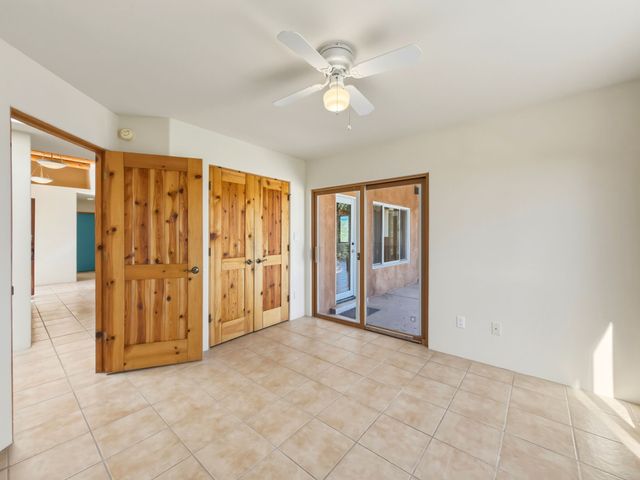 1331 Sierra Azul B, Santa Fe, NM 87507