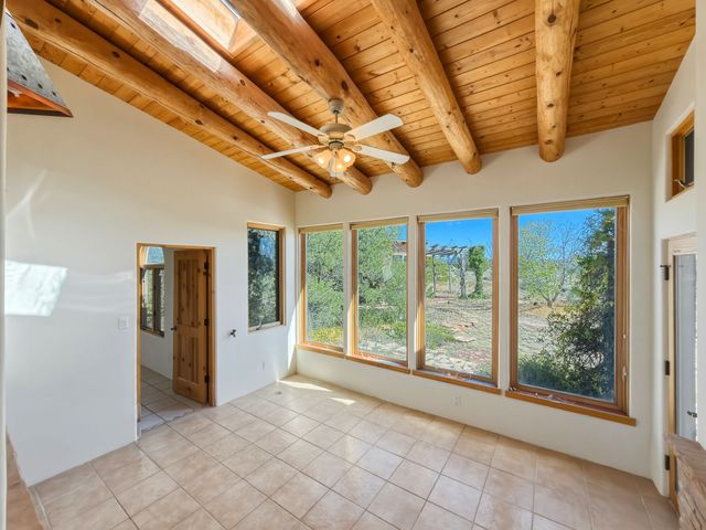 1331 Sierra Azul B, Santa Fe, NM 87507