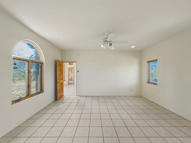 1331 Sierra Azul B, Santa Fe, NM 87507