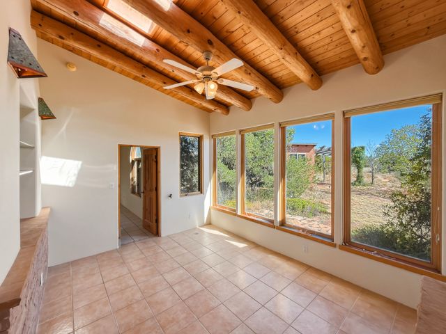 1331 Sierra Azul B, Santa Fe, NM 87507