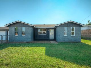 119 Windsor Drive, Chickasha, OK 73018