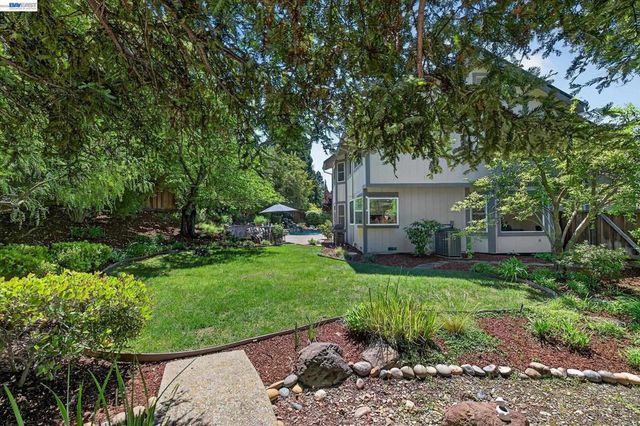 646 Windmill Ln, Pleasanton, CA 94566