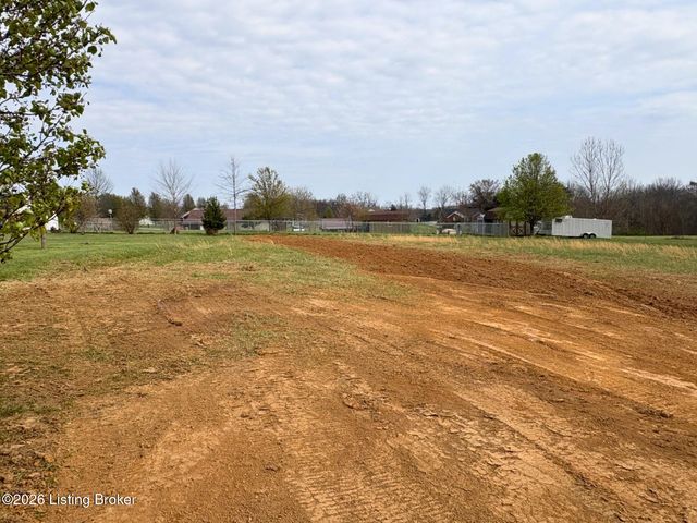 718 Hubbards Ln, Bardstown, KY 40004
