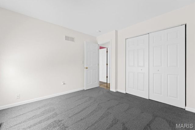 1712 SHADE TREE Court, Swansea, IL 62226