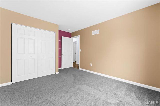 1712 SHADE TREE Court, Swansea, IL 62226