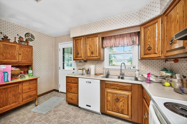 10410 Maria Avenue, Springfield Twp., OH 45231