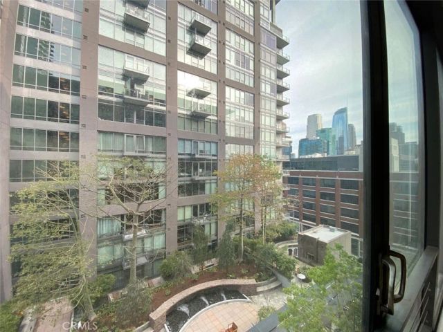 1111 S Grand 804, Los Angeles, CA 90015