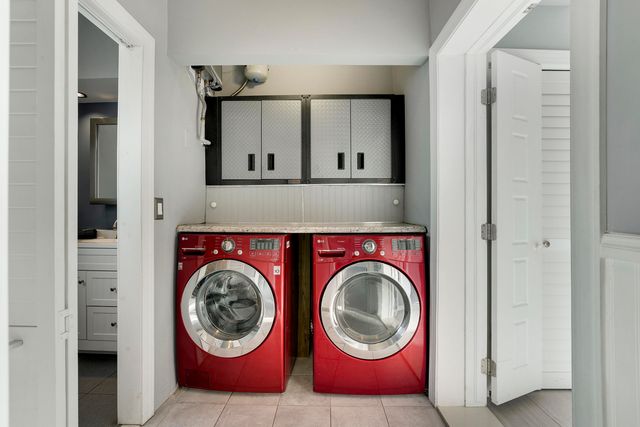 1827 Len Drive, North Palm Beach, FL 33408