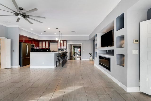 1827 Len Drive, North Palm Beach, FL 33408