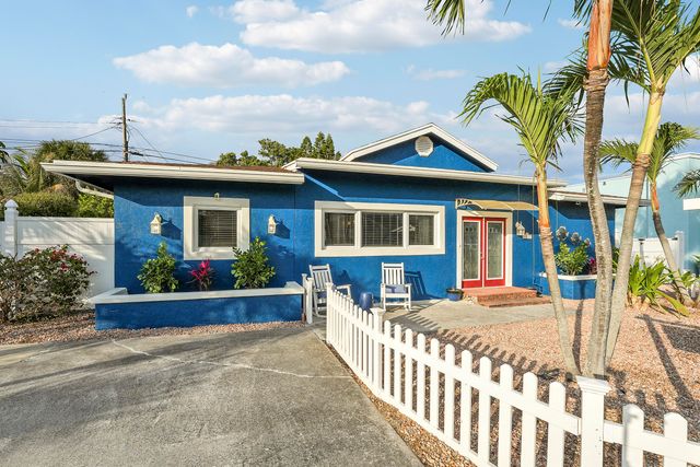 1827 Len Drive, North Palm Beach, FL 33408