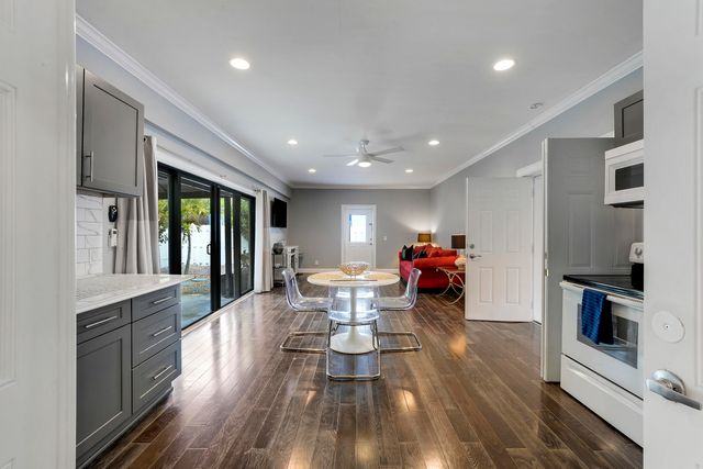 1827 Len Drive, North Palm Beach, FL 33408