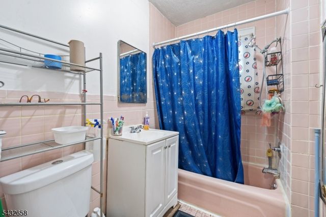 100 Montgomery Ave, Irvington Twp., NJ 07111