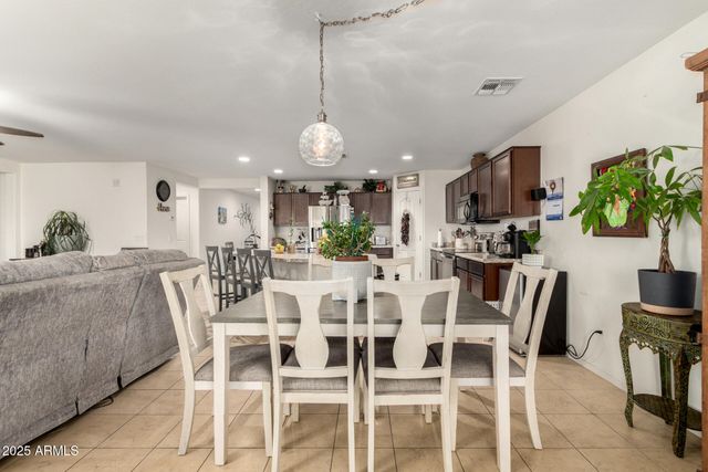 6910 S 75TH Drive, Laveen, AZ 85339