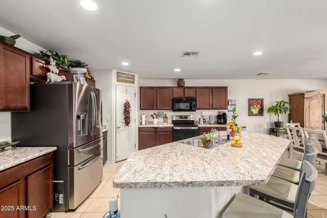 6910 S 75TH Drive, Laveen, AZ 85339