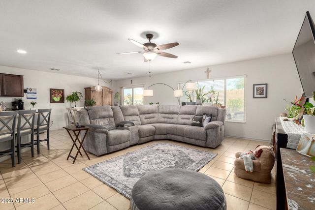 6910 S 75TH Drive, Laveen, AZ 85339