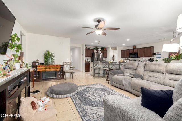 6910 S 75TH Drive, Laveen, AZ 85339