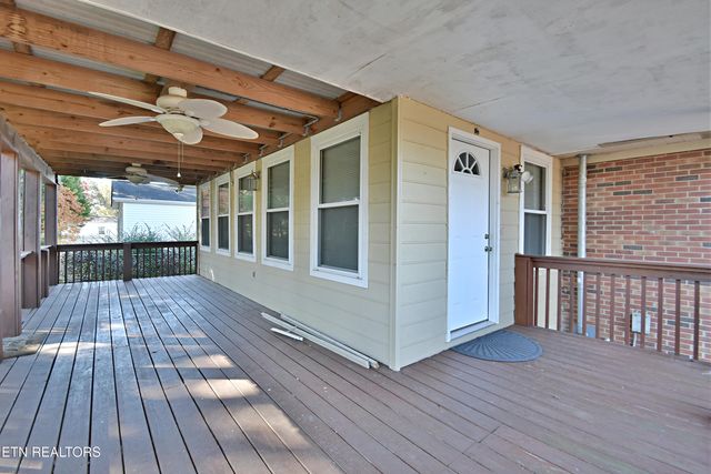 880 Darwin St, Alcoa, TN 37701