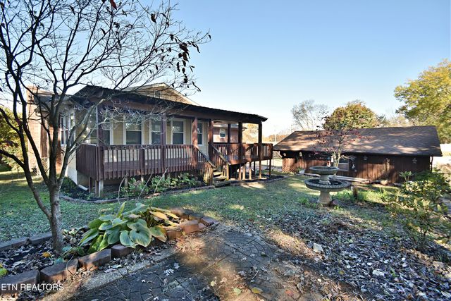 880 Darwin St, Alcoa, TN 37701