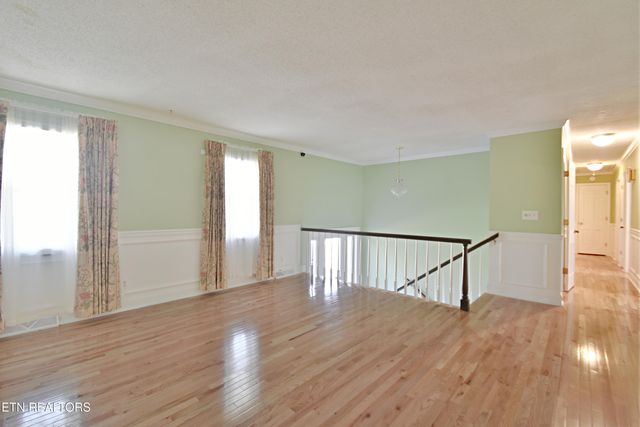 880 Darwin St, Alcoa, TN 37701