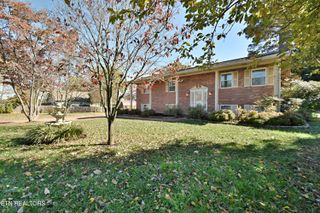 880 Darwin St, Alcoa, TN 37701