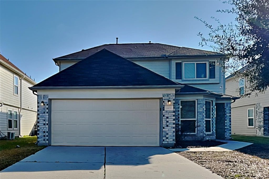 16839 Blackberry Lily Lane, Conroe, TX 77385