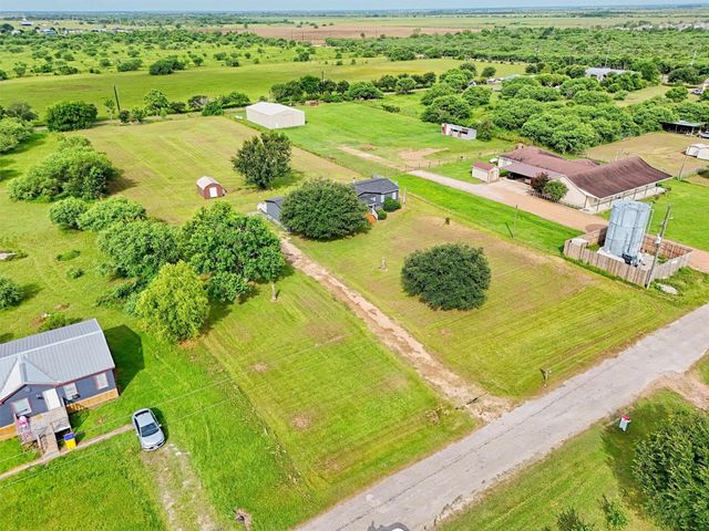 1955 Lauren Lane, Sealy, TX 77474