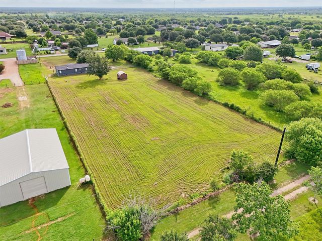 1955 Lauren Lane, Sealy, TX 77474