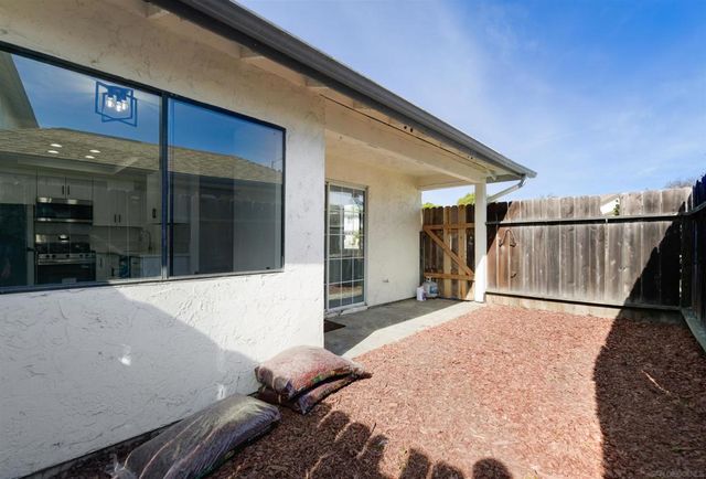 4161 Tiberon Drive, Oceanside, CA 92056