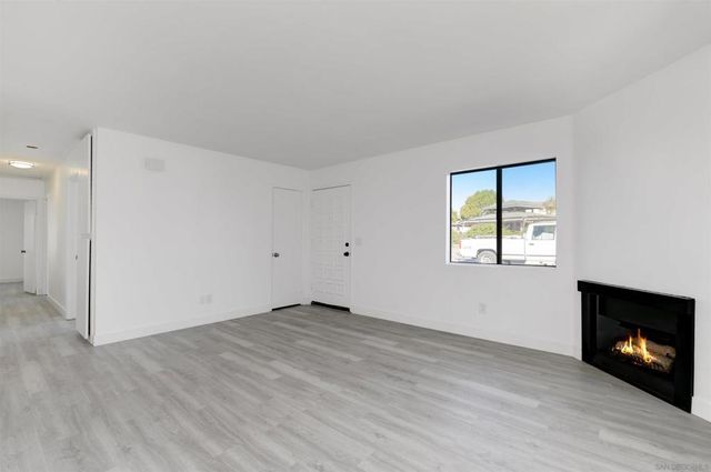 4161 Tiberon Drive, Oceanside, CA 92056