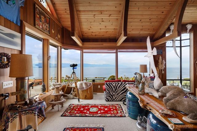 2312 Cedar Hollow Lane, Coupeville, WA 98239