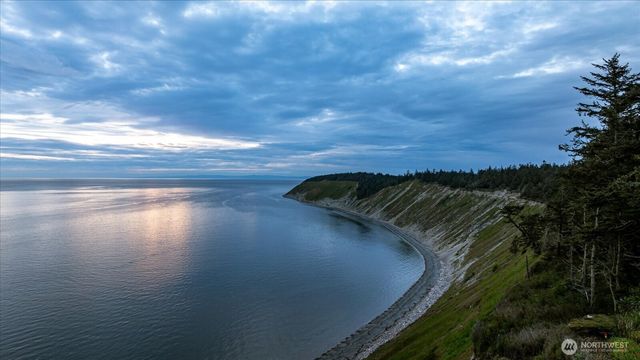 2312 Cedar Hollow Lane, Coupeville, WA 98239