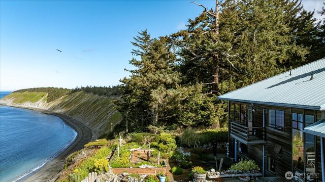 2312 Cedar Hollow Lane, Coupeville, WA 98239
