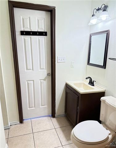 1007 Blue Jay Avenue, Pharr, TX 78577