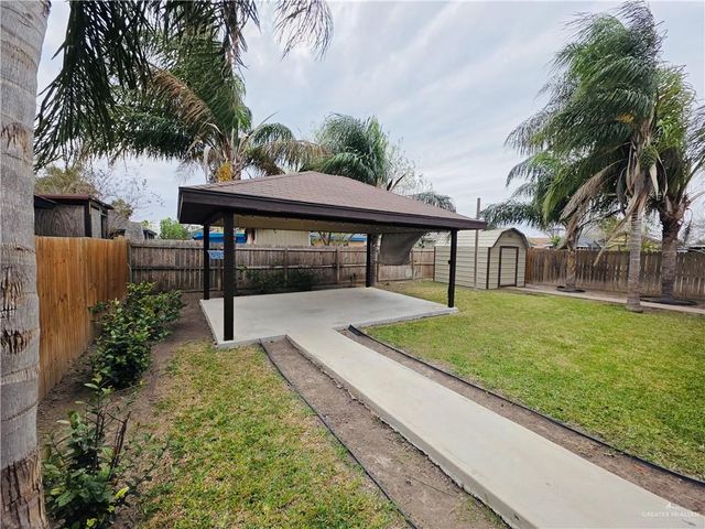 1007 Blue Jay Avenue, Pharr, TX 78577