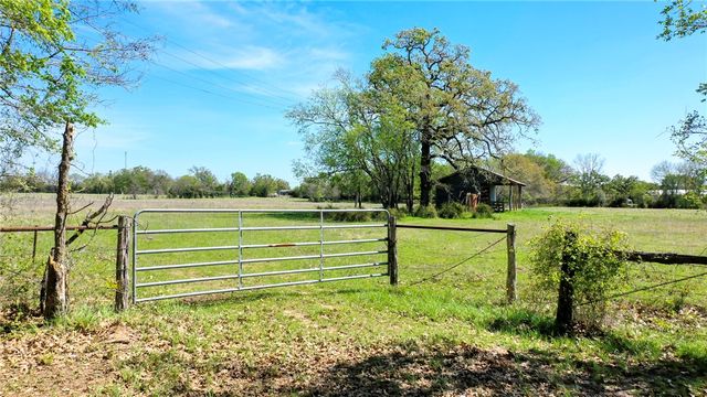 6 AC FM 3091, Madisonville, TX 77864
