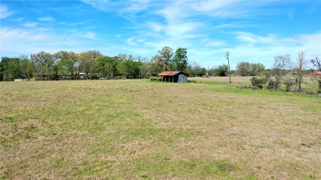 6 AC FM 3091, Madisonville, TX 77864