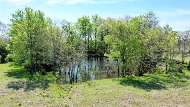 6 AC FM 3091, Madisonville, TX 77864