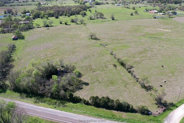 6 AC FM 3091, Madisonville, TX 77864