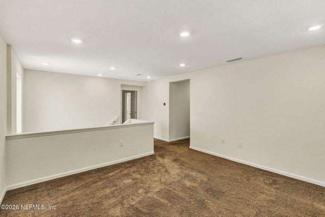 11321 PANTHER LAKE Court, Jacksonville, FL 32221
