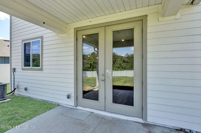 11321 PANTHER LAKE Court, Jacksonville, FL 32221