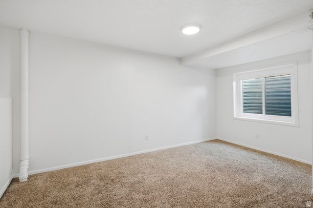 6802 S CYCLAMEN DR, West Jordan, UT 84081